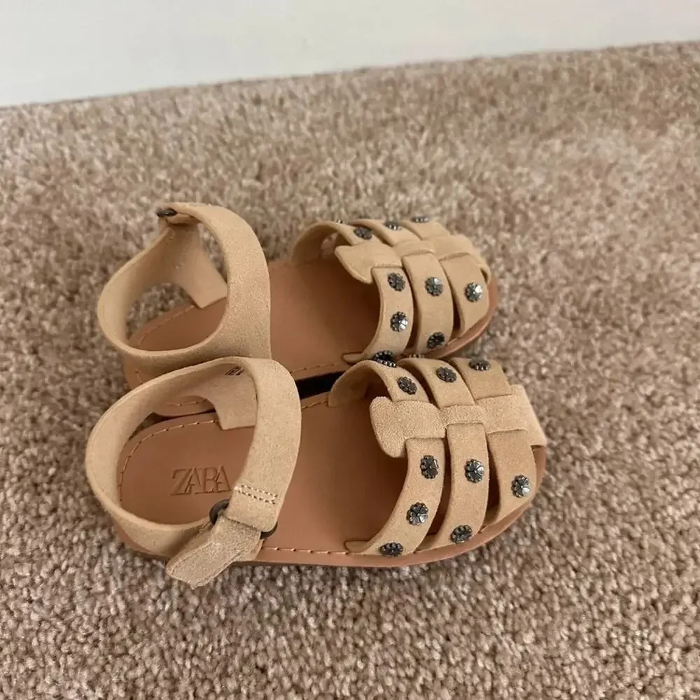 Zara Toddler Sandals Tan Size 6.5 0694